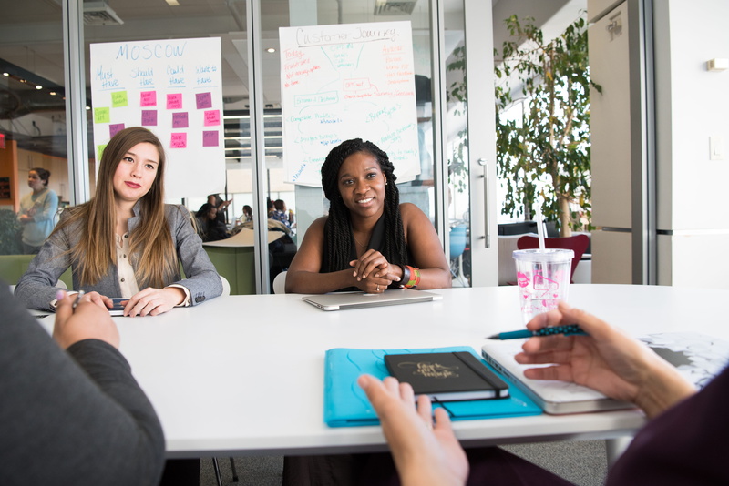 indoors, employee, casual clothing, two, meeting, smiling, hairstyle, communication, diversity, happiness, office, teamwork, workplace, hands, 5K, headshot