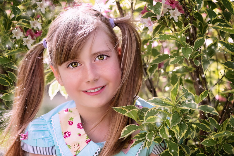 nature, 2K, girls, hairstyle, hair, beautiful, plant, only Girls, beauty, color Image, caucasian Ethnicity, Girl, portrait, emotion, Caricature, people