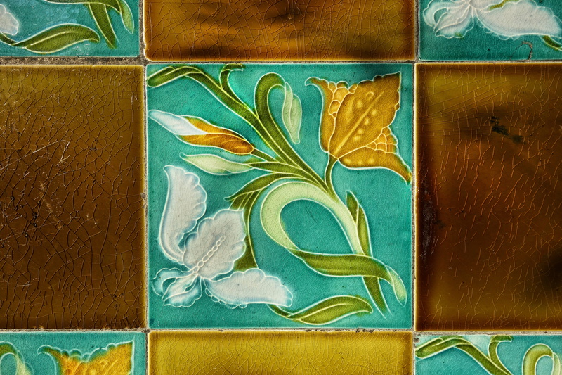jugendstil, tiles, design, indoors, leaf, wood - material, blue, watercolor paints, table, art and craft, creativity, green color, drawing - art product