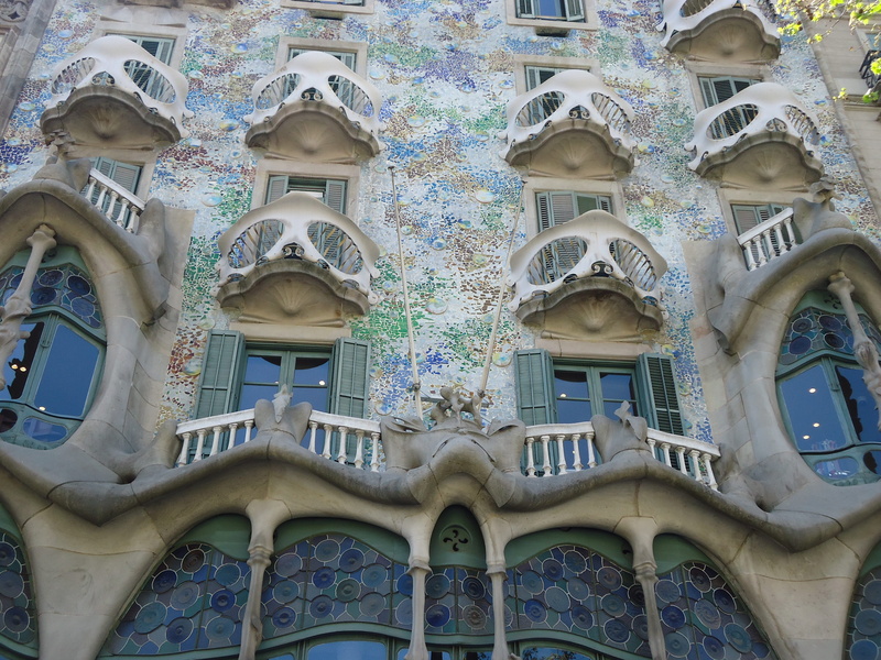 design, day, architectural column, arch, building exterior, multicolored, photography, angle, glass - material, craft, liberty, low, concrete, window, travel destinations