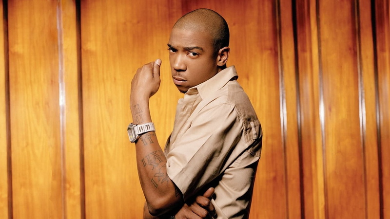 Ja rule, architecture, Hand, portrait, side view, hairstyle, indoors, standing, 1080P, serious, wood - material, contemplation, religion, looking, Watches