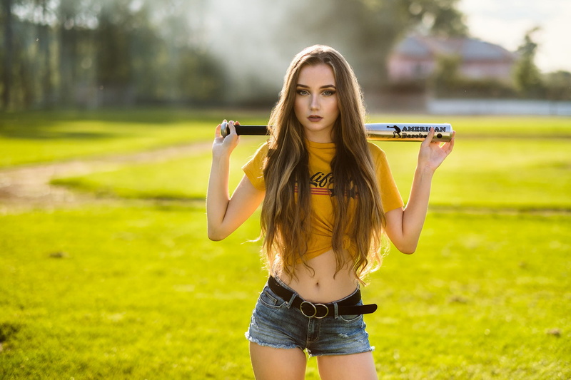 belt, yellow t-shirt, 1080P, belly, jean shorts, women, baseball bat, women outdoors, long hair, grass
