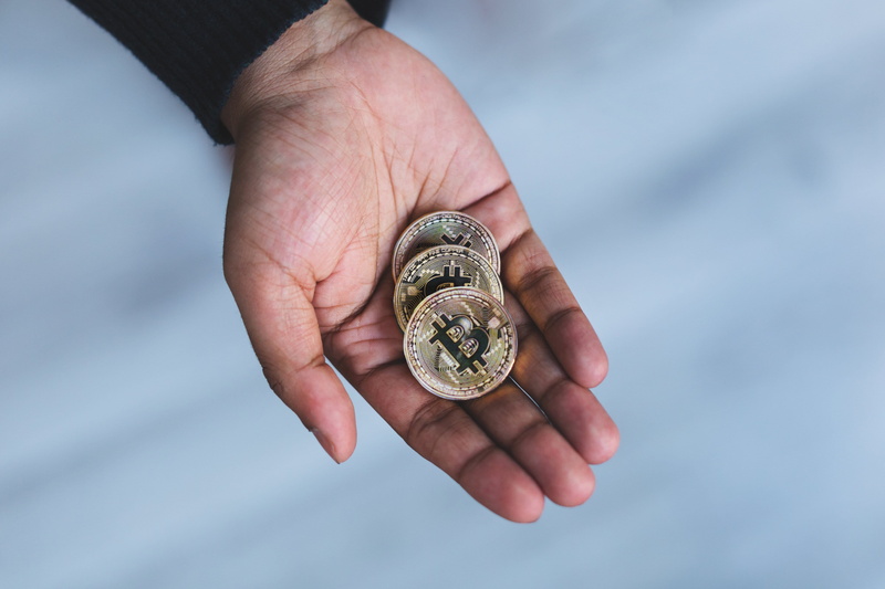 handful, high angle view, one person, Money, investment, holding, showing, business, archaeology, 4K, Bitcoin, hand, coin, human body part, Bank, Piggy bank