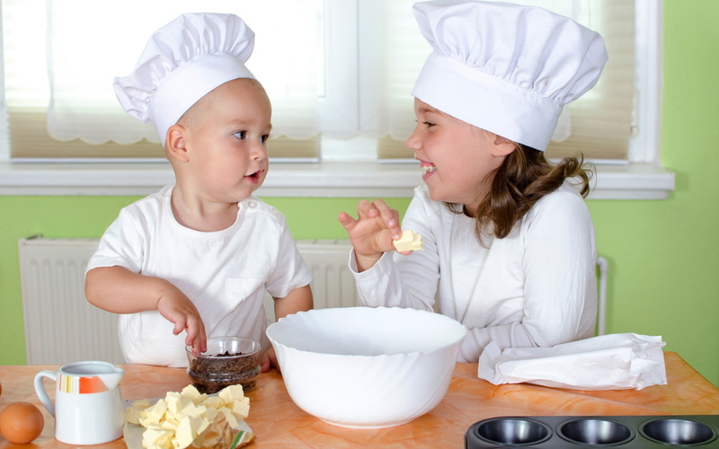 baby, Children, egg, plate, butter, chef, child, cooks, table, eggs, girl, 2K, cook, stove, kitchen, spices, boy