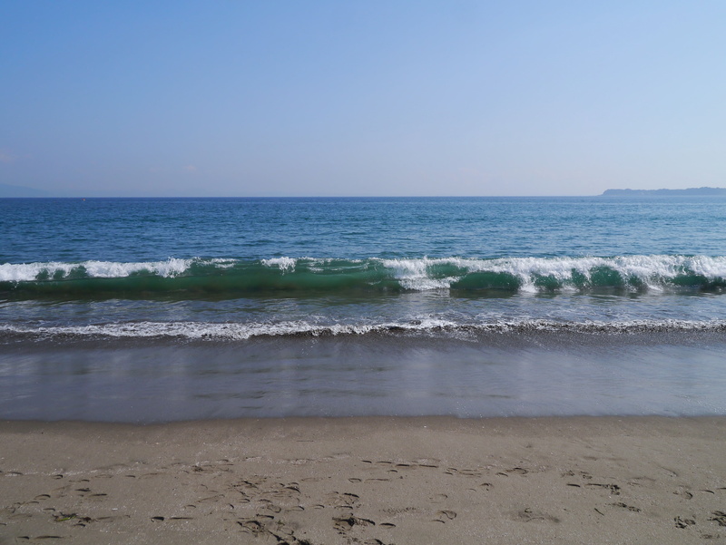 clear sky, footprints, green, mortar haze, beach, kanagawa japan, horizon over water, day, tokyo bay, miurakaigan, blue, sunny, nature, miura, water, no people