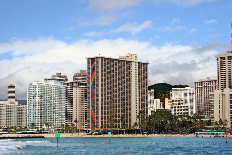 vacation, skyscraper, ocean, modern, cloud - sky, river, built structure, urban Scene, residential district, tropical, beach, building exterior, water