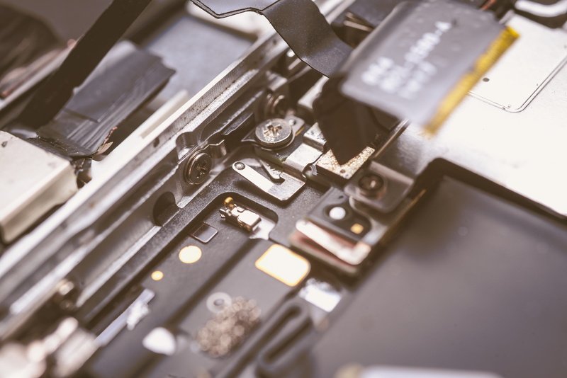 phone, close-up, tech, black color, connection, text, machine part, machinery, communication, equipment, modern, high angle view, 5K, antique, technology