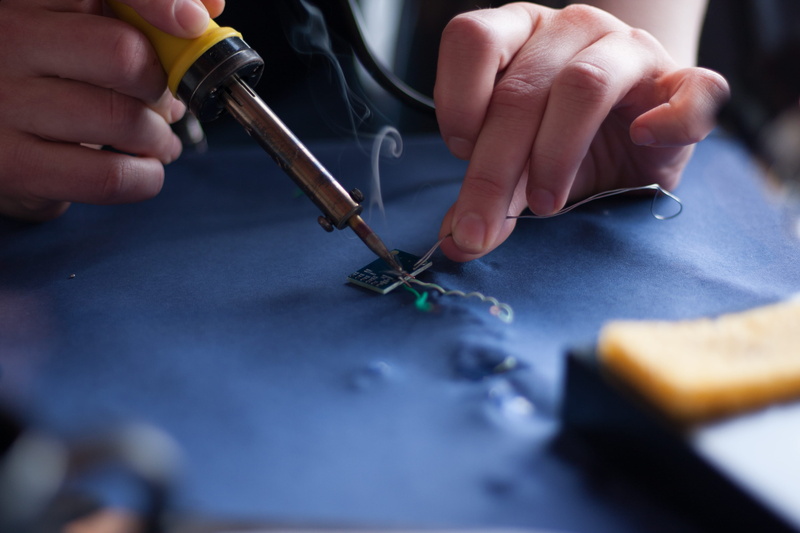 man, occupation, equipment, accuracy, close-up, glue, tweezers, detail, glue gun, selective focus, fun, hot glue gun, art and craft, skill, holding, hand