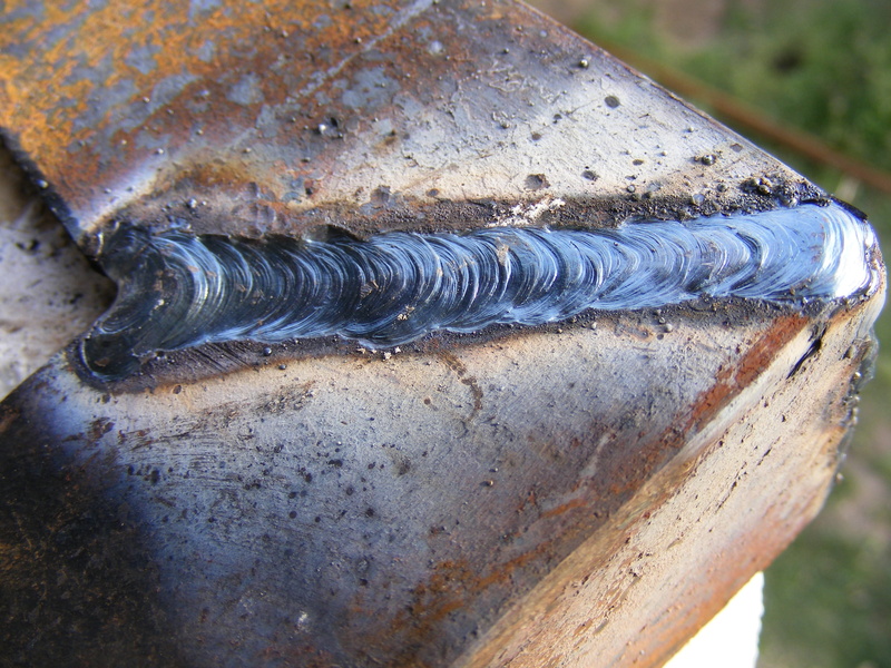 deterioration, heat, focus on foreground, repair, outdoors, bolt, fix, industries, obsolete, weld, hot, rusty, skill, metal, work, no people, 2K, bad condition