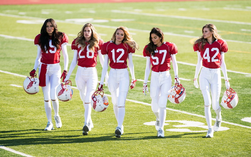 candice, swanepoel, group, doutzen kroes, aldridge, lily aldridge, adriana lima, candice swanepoel, kroes, doutzen, helmet, 2K, american football, lima