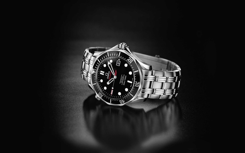 band, black background, colored, close-up, time, accuracy, clock, reflection, analog, studio shot, advertising, single object, minute hand, clock face