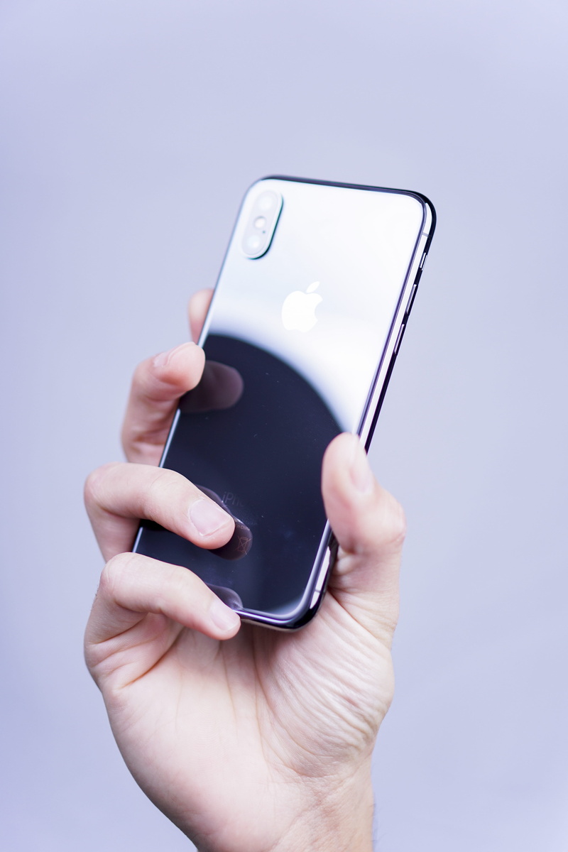 iphone, xr, purple, human body part, finger, portable information device, human hand, hand, communication, mobile phone, technology, holding, personal perspective