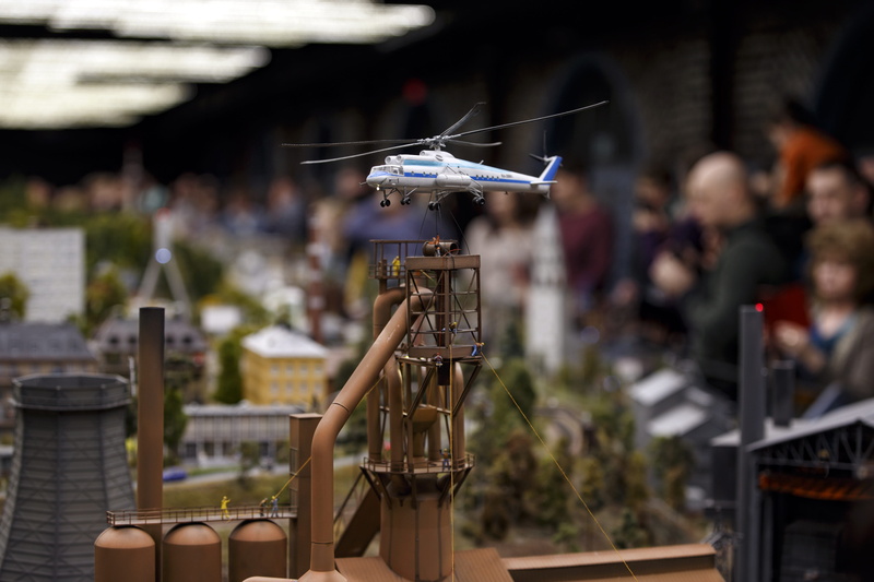 industry, layout, recreation, seat, group of people, helicopter, drink, architecture, a copy of the, outdoors, reduced, construction, arrangement, day