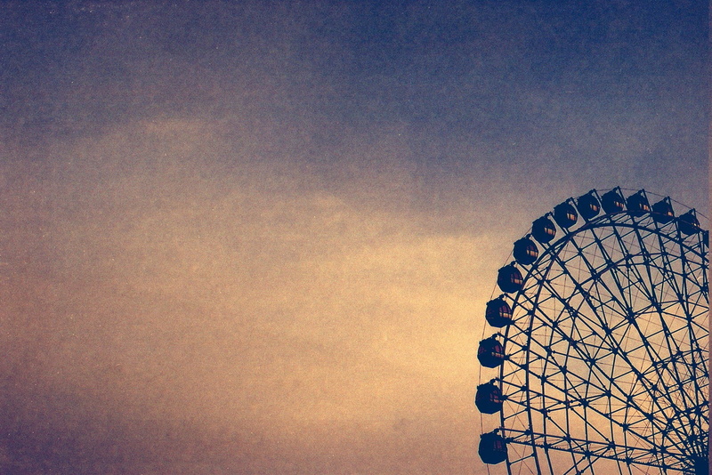 outdoors, amusement park, metal, architecture, ferris wheel vintage sky, geometric shape, circle, amusement park ride, built structure, sky, silhouette