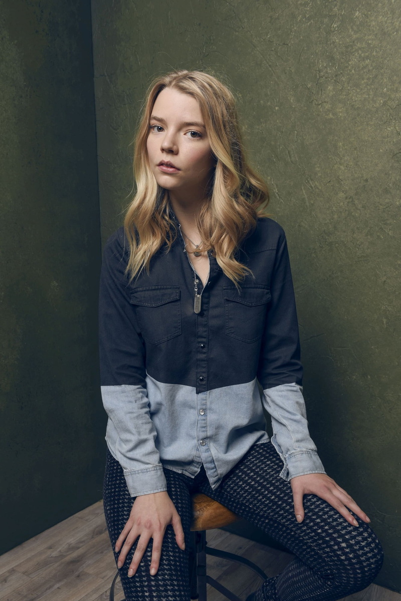 women, blonde, long hair, actress, Anya Taylor-Joy, 1080P, indoors, young woman
