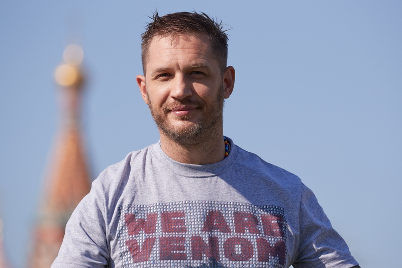 writer, actor, t-shirt, beard, 2K, look, pose, Tom Hardy, film producer