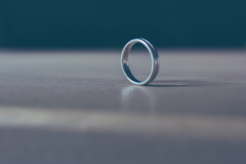 fashion, geometric shape, engagement, glory, wood - material, cute, shine, lifestyle, ceremony, rich, colored, design, outdoors, 5K, brilliant, nature