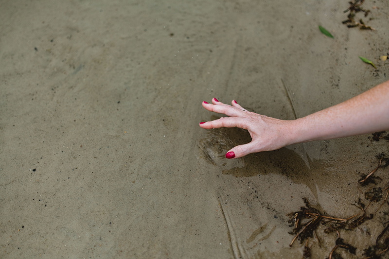 land, 5K, barefoot, nail polish, women, holiday, people, beach, nature, female, jewelry, human limb, one person, jewellery, sand, outdoors, human body part