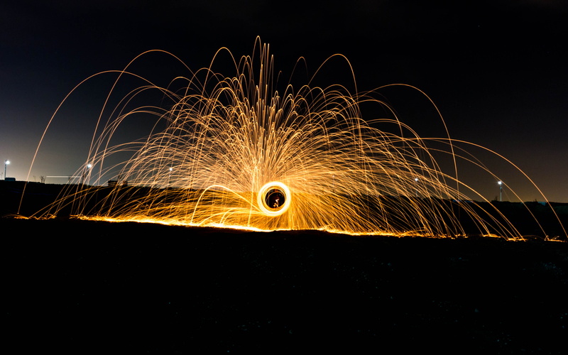 spark, long exposure, wire wool, warning sign, uae, yellow, canon 700d, dubai, glowing, steel, night, photography, desert, men, canon photography, wool
