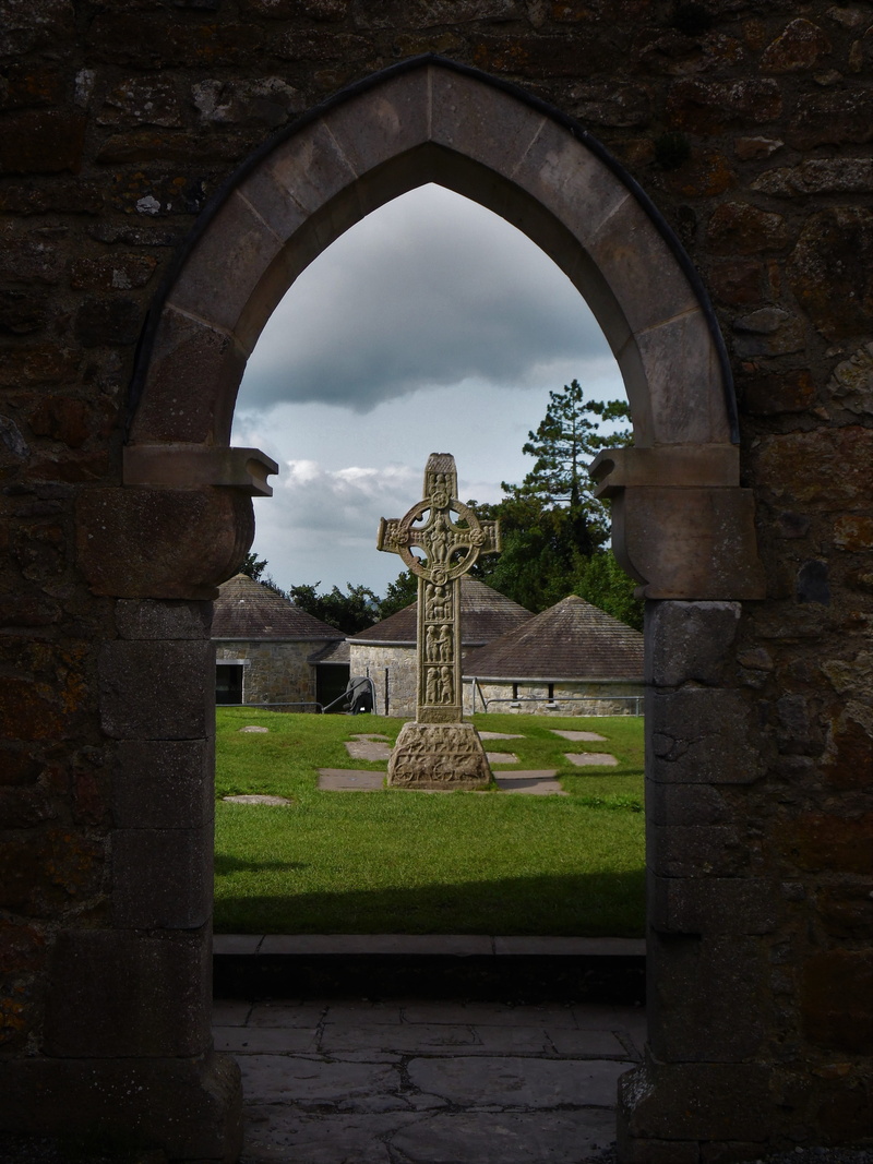 the past, travel destinations, clonmacnoise, outdoors, tourism, spirituality, mystical, ireland, celtic cross, religion, place of worship, built structure