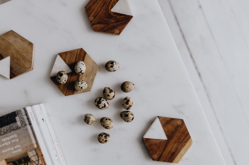 wood, uncommon, hardwood floor, food and drink, Uncommon, directly above, quail eggs, large group of objects, food, no people, indoors, 4K, flooring, spice