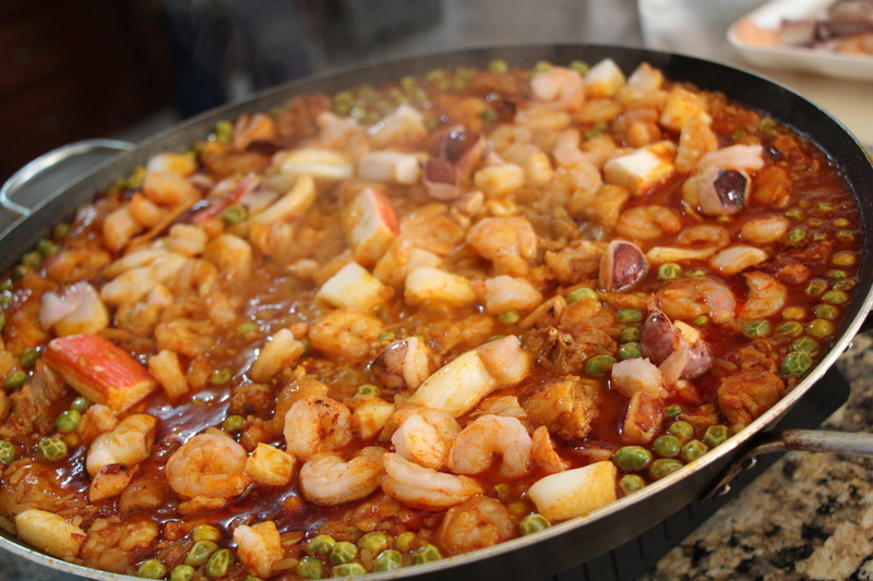 pepper, indoors, still life, pot, Delicious, ready-to-eat, vegetable, chinese food, Spanish, stew, no people, shrimp, heat - temperature, sausage, cast iron