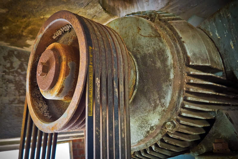 end, decay, dirt, indoors, ailing, dilapidated, factory, destruction, day, grey, forget, shape, stock, mood, ruin, past, built structure, leave, pattern