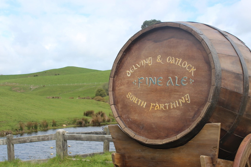 sign, ale, hobbiton, day, countryside, matamata, travel, scenics - nature, cloud - sky, mountain, information sign, tourism, 1080P, landscape, hobbit