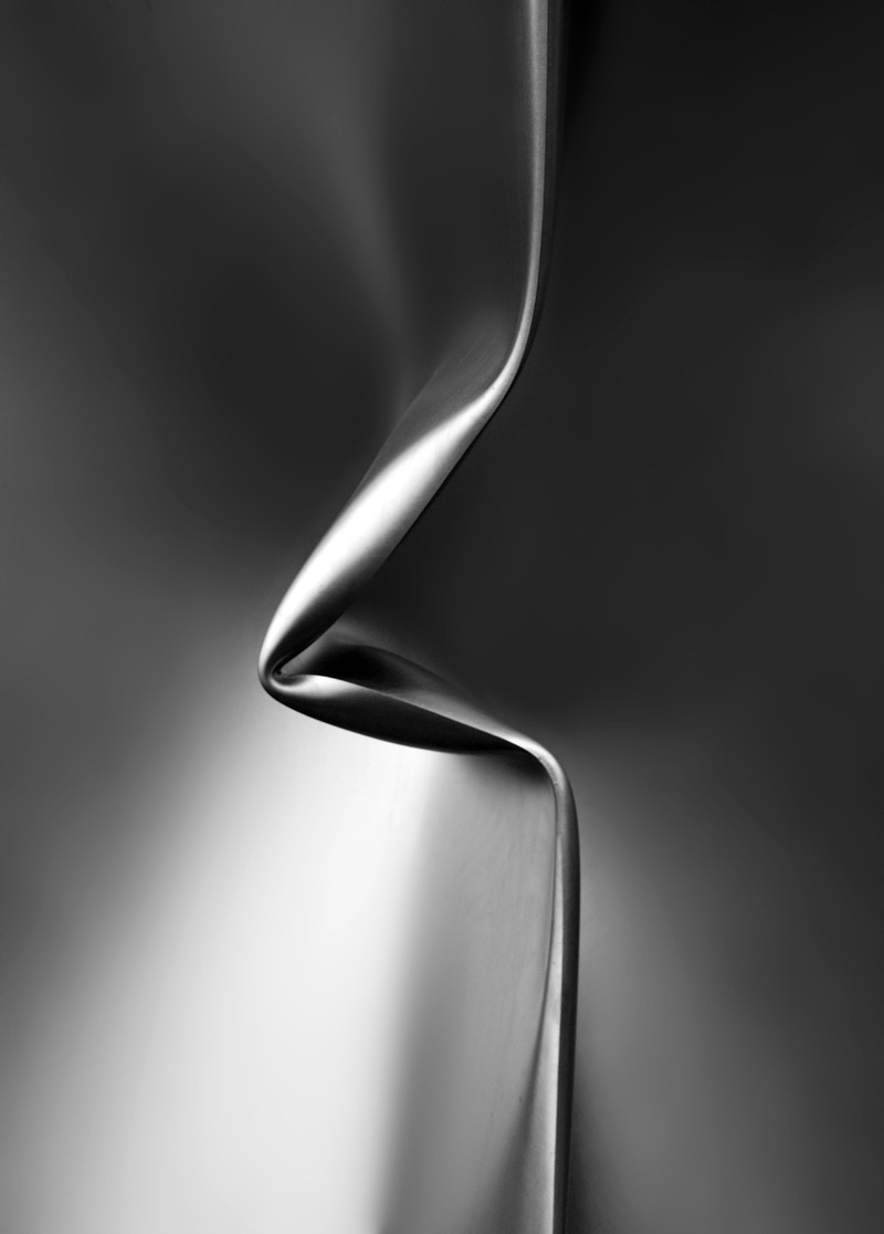 indoors, 2K, black background, water, simplicity, metal, gray, no people, edge, abstract, curve, food and drink, folding, gloss, household equipment, smoke - physical structure