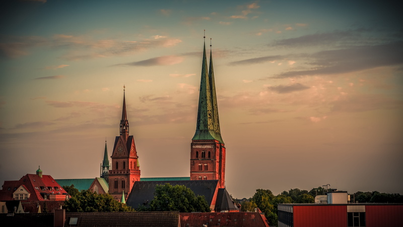 travel destinations, outdoors, sky, lübeck, nature, clouds, built structure, spirituality, place of worship, historic centre, church, cloud - sky