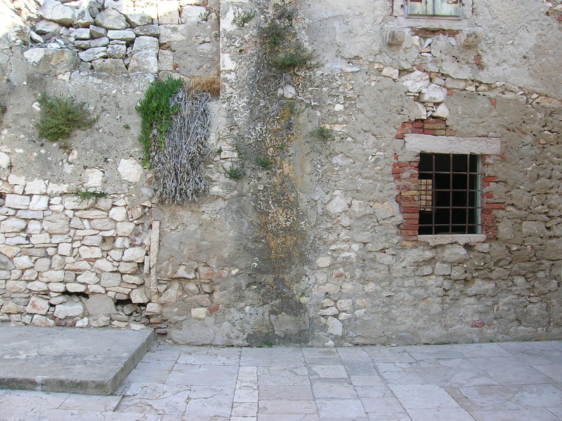 plant, Ruin, 1080P, outdoors, the past, ivy, Croatia, stones, architecture, susak island, island, ruin, rocks, solid, weathered, wall, window, stone, day