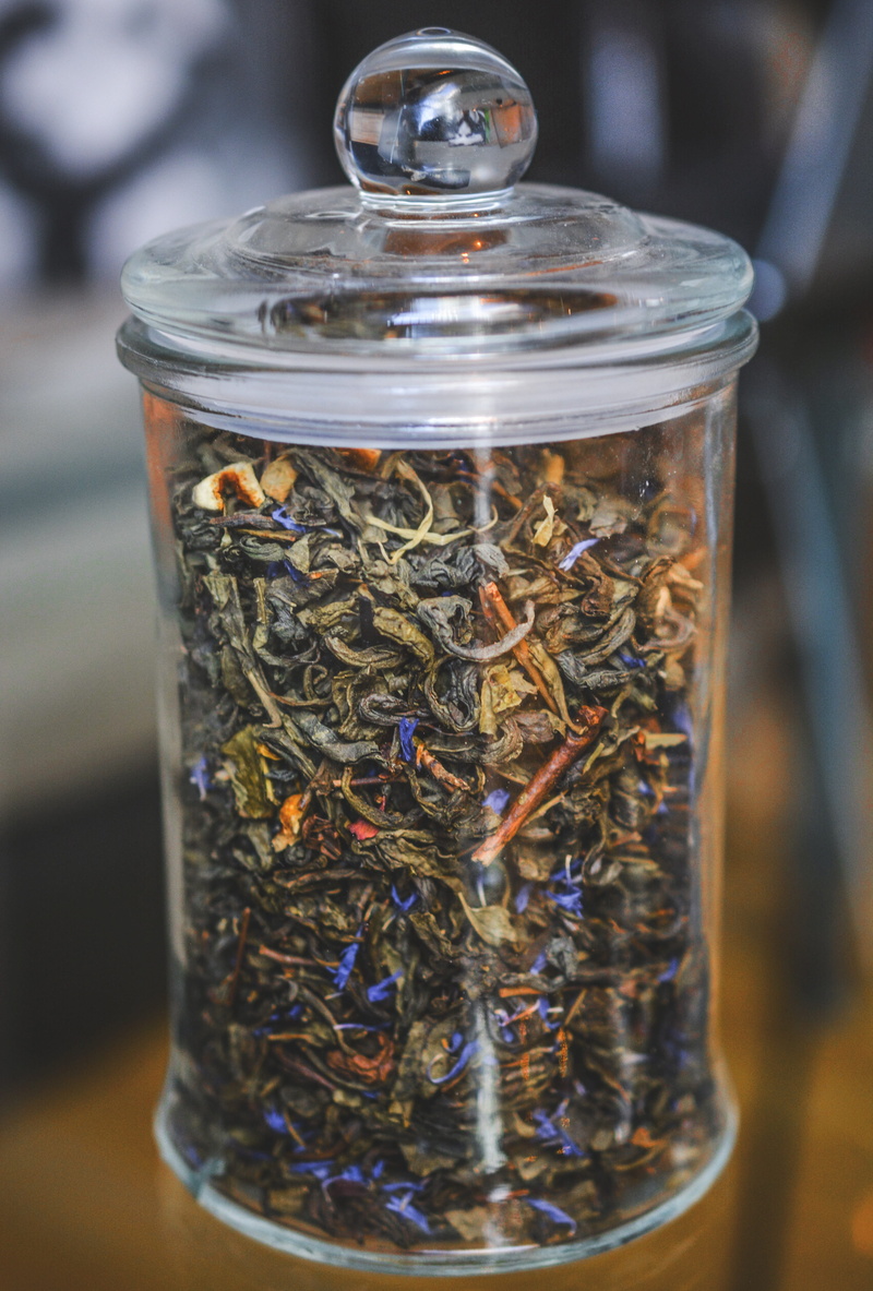 green, close-up, jar, herb, tea, indoors, herbal, spice, leaves, shift, glass, vitamin, canister, antioxidant, freshness, pastries, tea leaves, tilt, dry