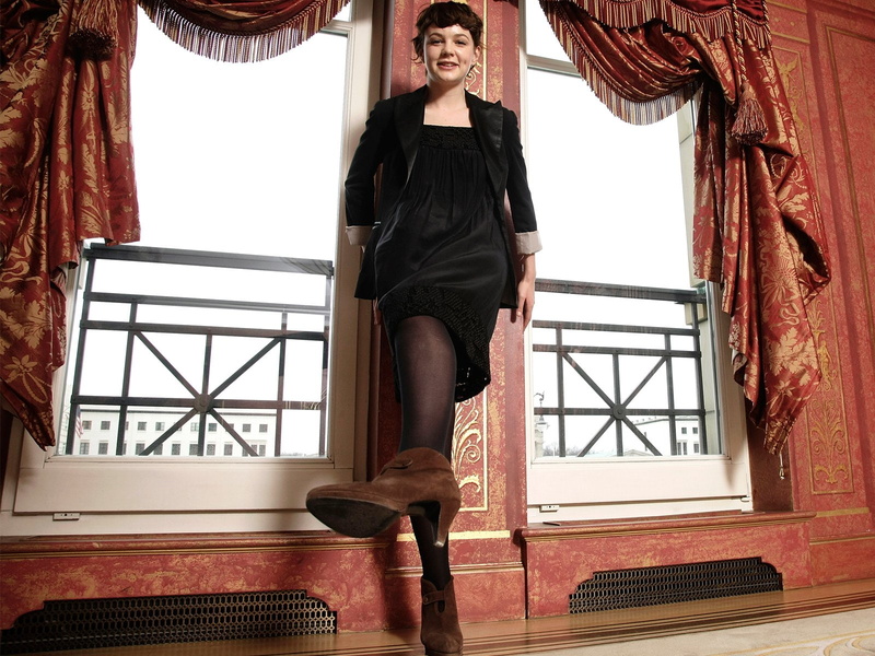 720P, pantyhose, mulligan, carey, girls, stilettos, dress