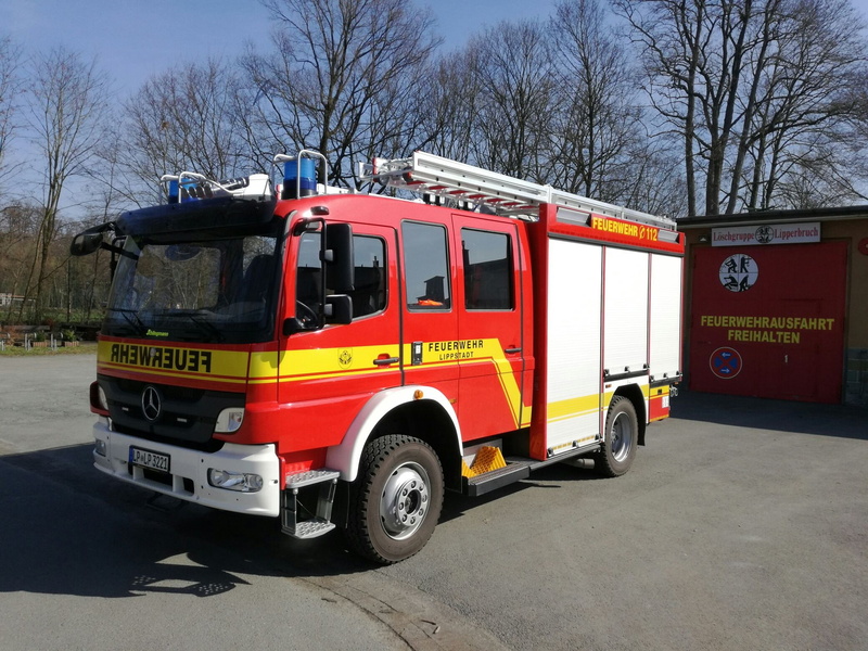accidents and disasters, semi, building exterior, occupation, engine, vehicle, feuerwehr, urgency, fire, nature, fire engine, tree, firetruck, 1080P, emergency