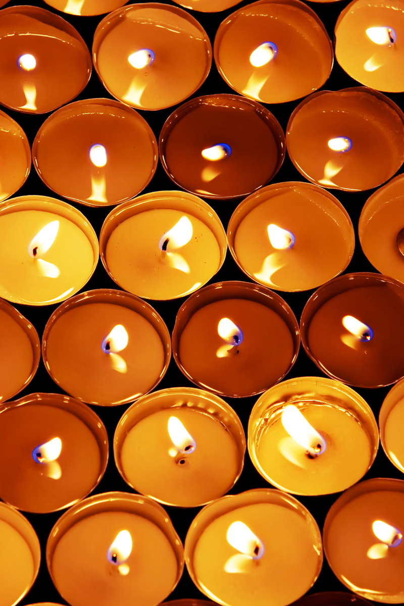 feast, gift, side by side, arrangement, fun, close-up, bright, glowing, joy, festive, colourful, fire - natural phenomenon, 2K, burning, celebrate, repetition