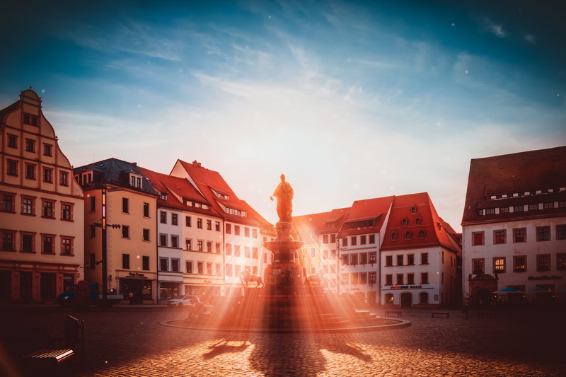 sun, germany, city, backlighting, upper market, fountain, building, sunbeam, freiberg, statue, water, east germany, evening, historically, 5K, day, tourism