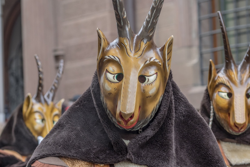 celebrate, haes, horse, disguise, close-up, custom, day, oblong, focus on foreground, colorful, smartass, obscured face, looking at camera, customs, fools jump