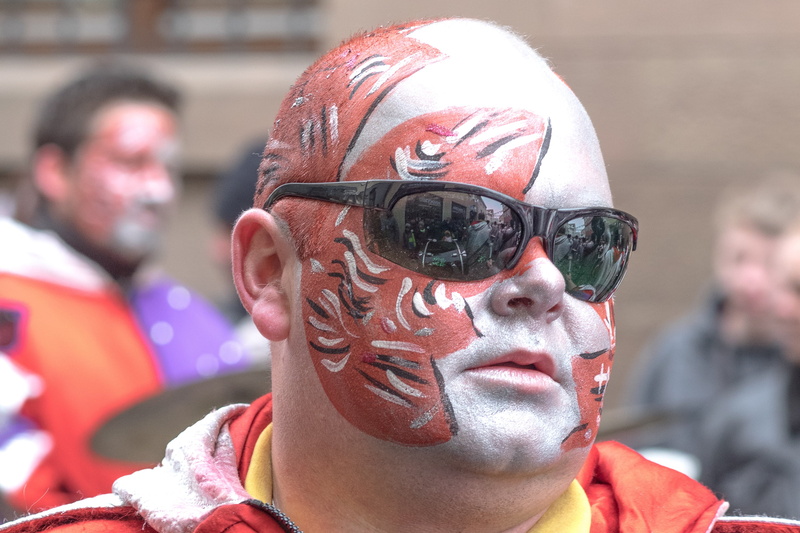 incidental people, carving, body part, haes, wooden mask, men, day, adult, mature men, water sprite, carved, mask, 2K, real people, carnival, colorful