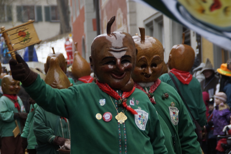 portrait, happiness, carnival, celebration, fasnet, tradition, move, fun, mature adult, fruit, masquerade, costume, panel, apple, haestraeger, adult, cheerful