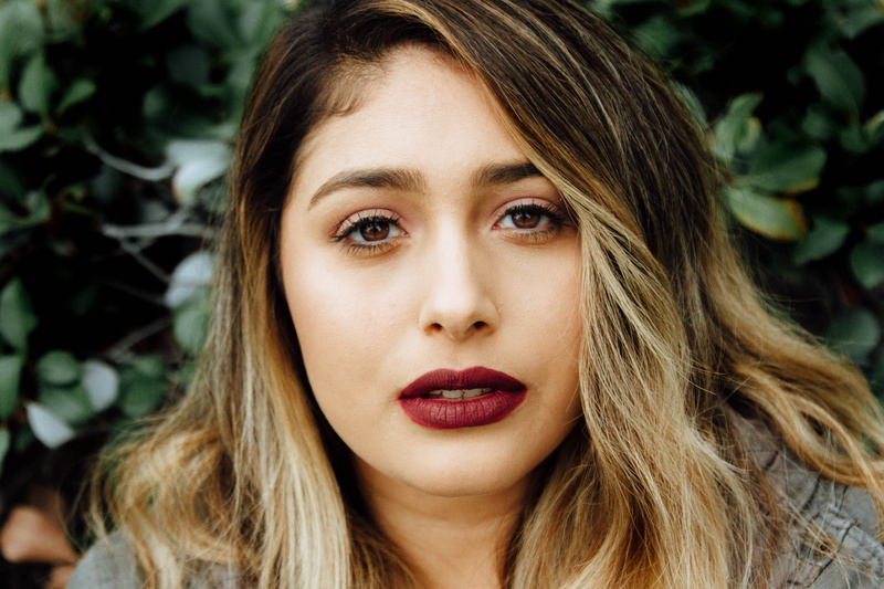 head And Shoulders, cute, eyeliner, close-up, outdoors, face, only Women, top, female, body part, make-up, plant, beautiful woman, blond Hair, color Image