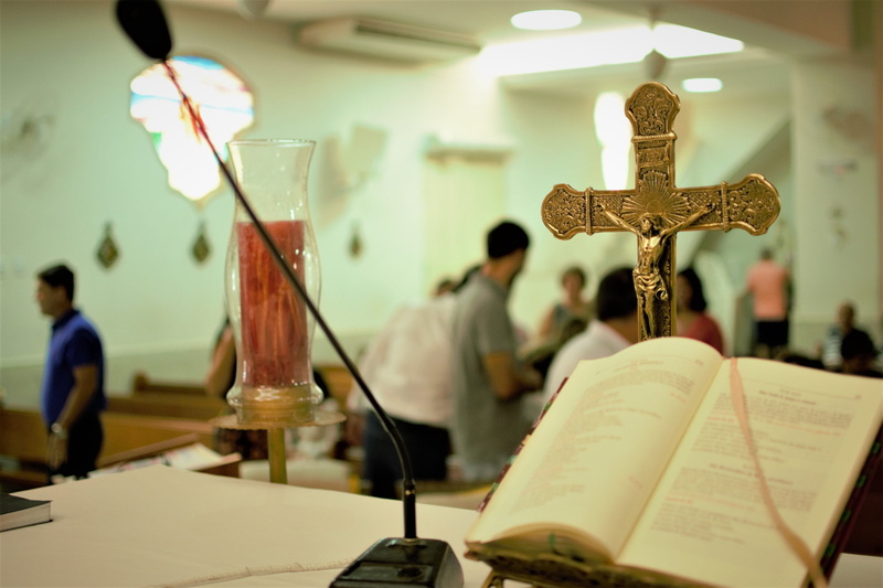 real people, table, paper, easter, prayer, group, 4K, electric lamp, christianity, focus on foreground, christian, symbol, glass, church, incidental people