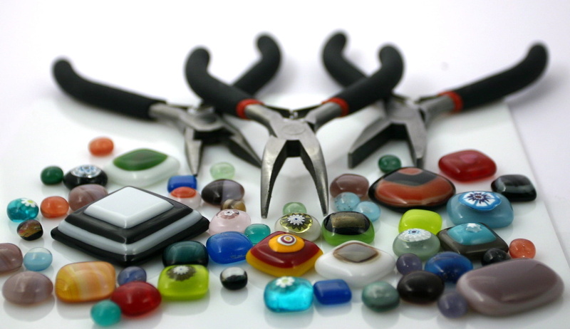 beads, white background, finance, tools, fused glass, close-up, tool, no people, colorful, fashion, large group of objects, craft, shape, plastic, diagonal pliers