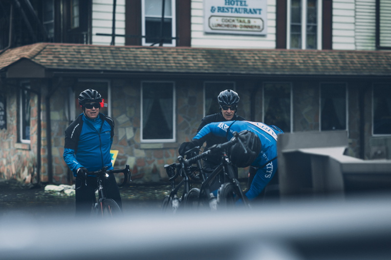 wear, bikes, leisure activity, lifestyles, bike, two, race, travel, transportation, outdoors, architecture, man, sports clothing, transportation system
