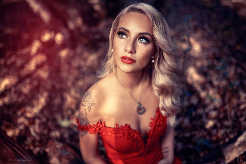 freckles, long hair, face, 1080P, no bra, blonde, bokeh, portrait, tattoo, Vincent Haetty, necklace, red dress, cleavage, red lipstick, women outdoors