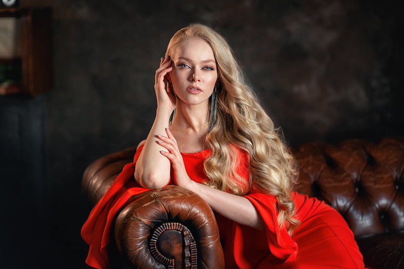 1080P, long hair, girl, red dress, sofa, pose, look, blonde, hands, Anastasia Barmina