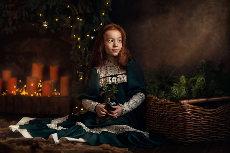 branches, dress, bokeh, Anastasia Barmina, spruce, child, new year, 1080P, girl, look, basket