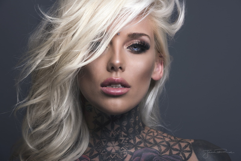 women, blue eyes, 1080P, Lauren Brock, blonde, Jack Russell, portrait, tattoo