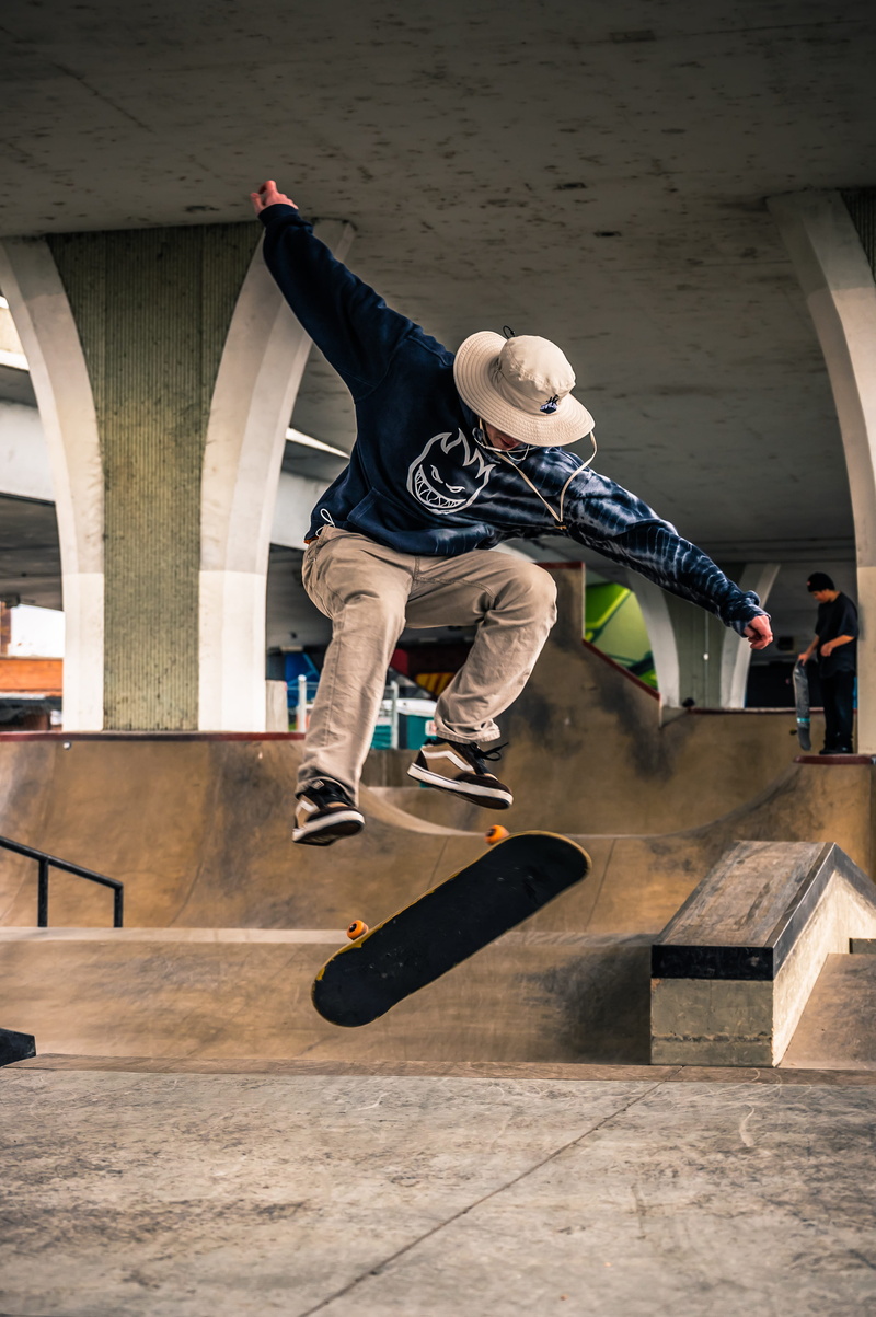 mid-air, urban, leisure activity, sport, mid, skateboarder, extreme sports, trick, full length, tricks, hobby, jump, ramp, performance, real people, street