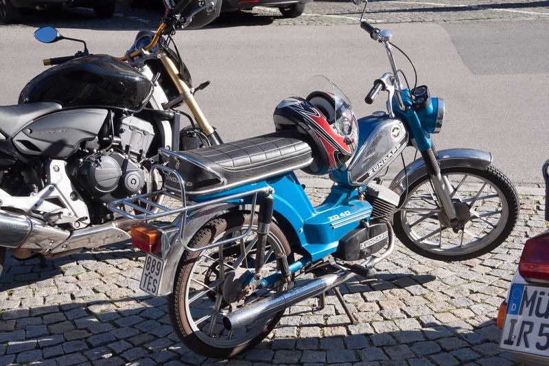 parking, bicycle, Zündapp, motor scooter, no people, street, mode of transportation, road, helm, high angle view, blue, two wheeled vehicle, transportation