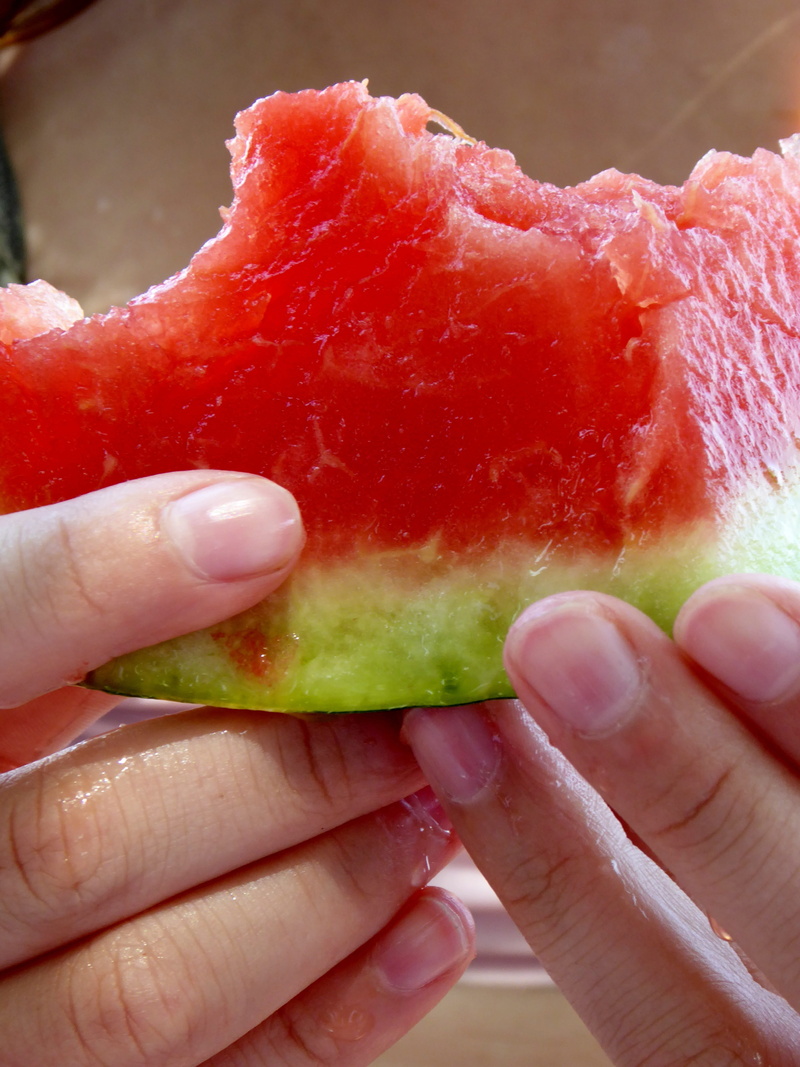 hand, one person, food and drink, red, hands, holding, real people, juicy, nails, body part, human body part, delicious, finger, human hand, thirst quencher
